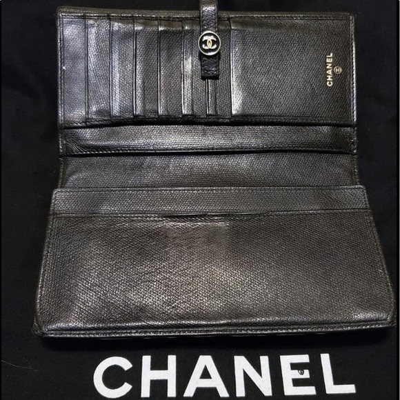 Chanel Wallet - Picture 3 of 4
